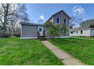 209 E Lawton Street Edgerton, WI 53534