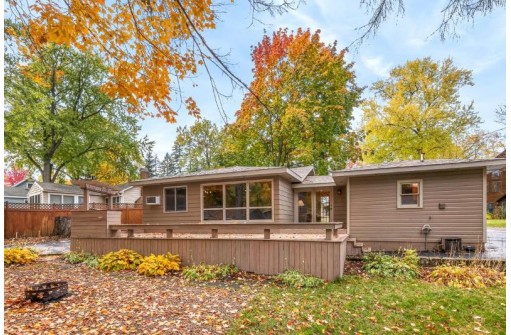 N4288 Lakeview Drive, Markesan, WI 53946