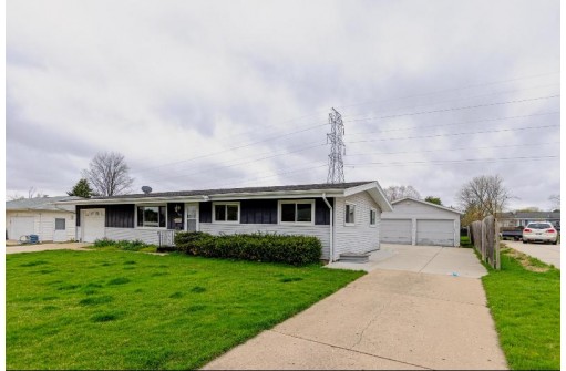 145 N Crosby Avenue, Janesville, WI 53548