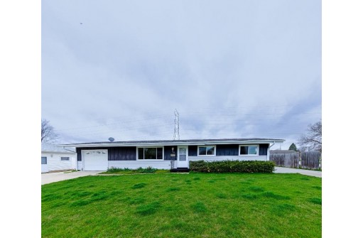 145 N Crosby Avenue, Janesville, WI 53548