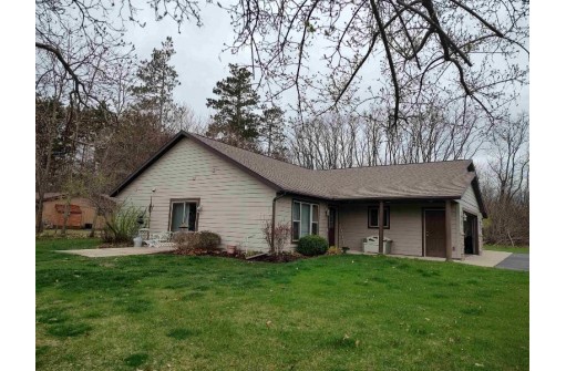 239 4th Street, Montello, WI 53949