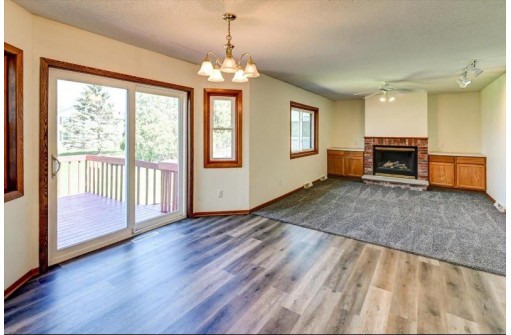 5862 Woodland Drive, Waunakee, WI 53597