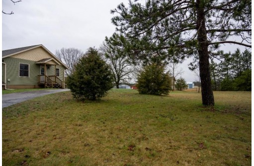 805 N John Street, Necedah, WI 54646