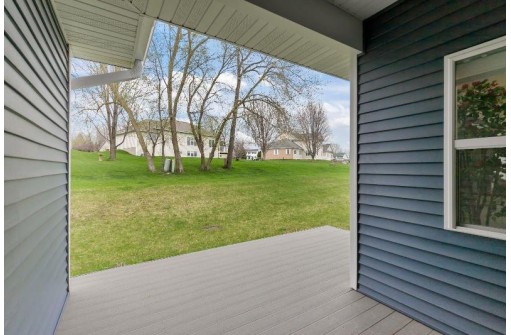 727 Chester Court, Ripon, WI 54971