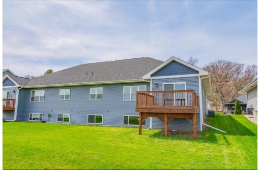 474 Ithaca Court, Oregon, WI 53575