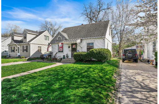 2805 Myrtle Street, Madison, WI 53704