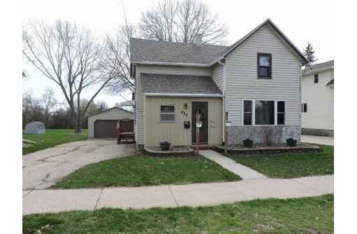 425 Rosendale Street, Beaver Dam, WI 53916