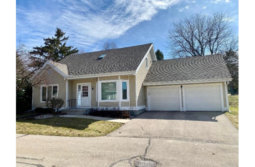 29 Quail Ridge Drive, Madison, WI 53717