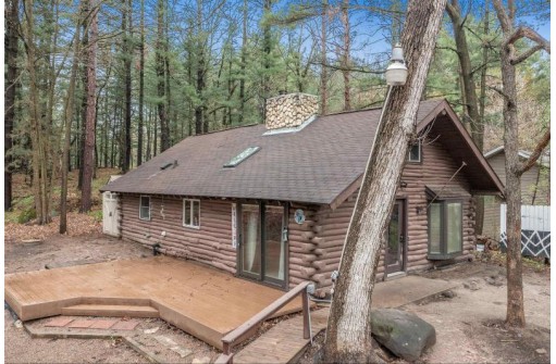 N8425 Pineview Drive, Wisconsin Dells, WI 53965