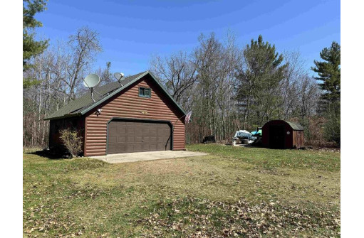 W1620 Cliff House Road, Lyndon Station, WI 53944