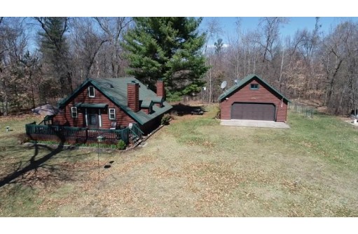 W1620 Cliff House Road, Lyndon Station, WI 53944