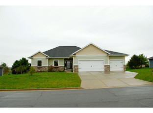 106 Clover Lane Janesville, WI 53548