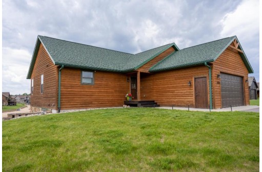 W5636 Island Lake Drive, New Lisbon, WI 53950