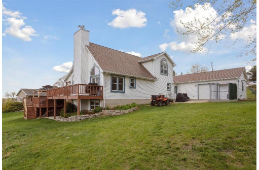 N5776 W Horseshoe Road, Horicon, WI 53032