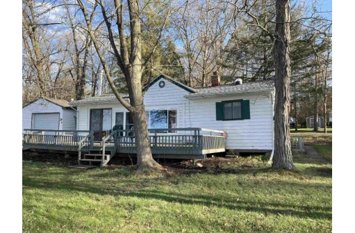 182 Highway 23, Briggsville, WI 53920