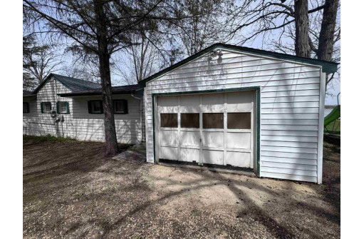 182 Highway 23, Briggsville, WI 53920