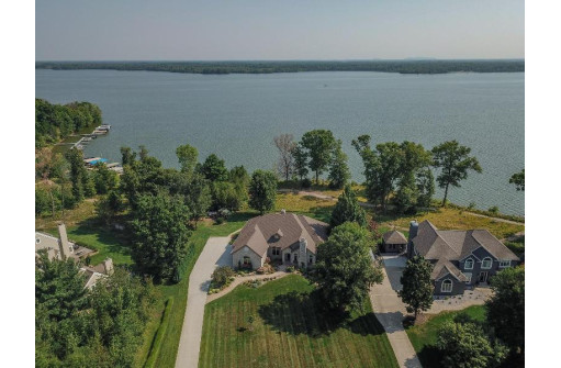 N7784 Half Moon Bay Drive, New Lisbon, WI 53950