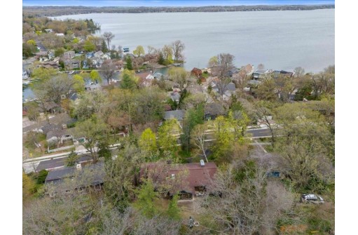 5117 Lake Mendota Drive, Madison, WI 53705