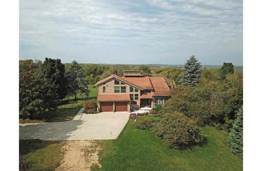 6004 Blue Ridge Road, Barneveld, WI 53507