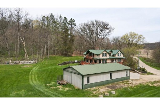 32818 Bogus Valley Lane, Muscoda, WI 53573-5561