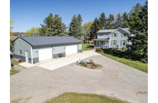 3469 Highway 73, Deerfield, WI 53531