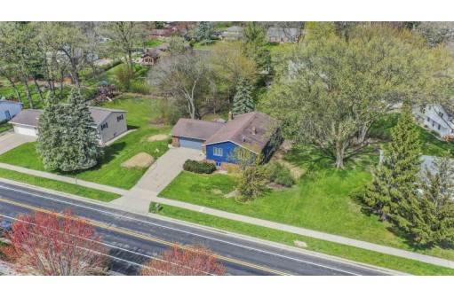 232 Broadway Drive, Sun Prairie, WI 53590