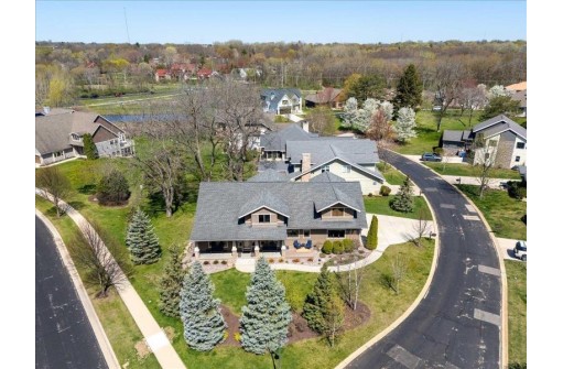 60 Arboredge Way, Madison, WI 53711