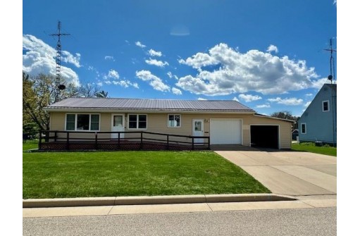 555 11th Street, Fennimore, WI 53809