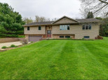 3581 Lake View Drive Stoughton, WI 53589