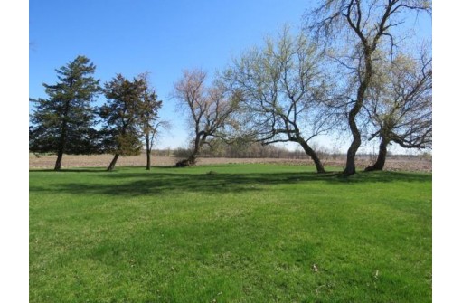 N4335 Towne Road, Waupun, WI 53963-0000