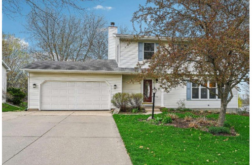 5812 Danville Drive, Fitchburg, WI 53719