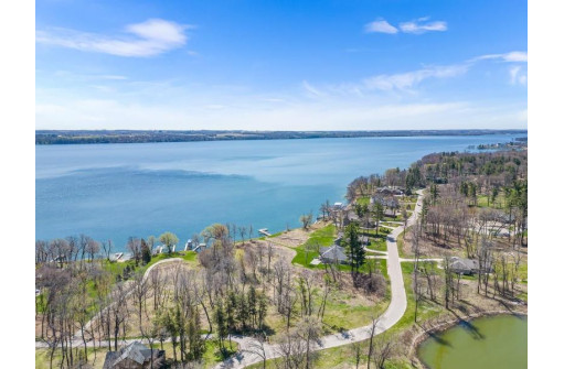 L11 Shore Drive, Green Lake, WI 54941