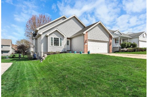 5318 Celebration Parkway, Madison, WI 53718