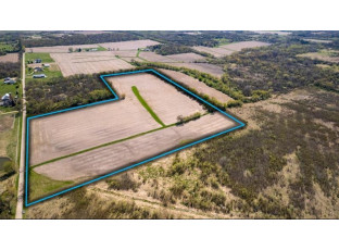 35.92 M/L ACRES Oak Ridge Road Oregon, WI 53575