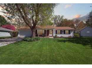 4241 Chadswyck Drive Janesville, WI 53546