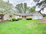 102 Oxford Lane Cambridge, WI 53523