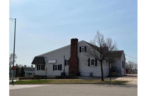 2402 Grand Avenue, Wausau, WI 54403