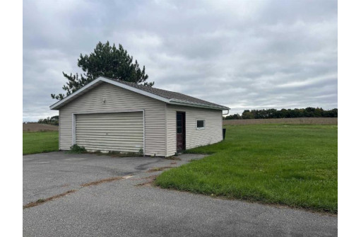 2249 State Highway 66, Rosholt, WI 54473