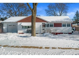 1221 13th Street South Wisconsin Rapids, WI 54494