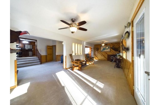 225505 Nazda Road, Hatley, WI 54440