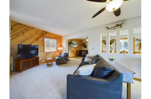 225505 Nazda Road, Hatley, WI 54440