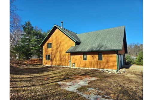 N9359 Forest Road, Iola, WI 54945