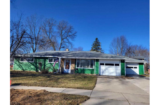 1612 South Palmetto Avenue, Marshfield, WI 54449