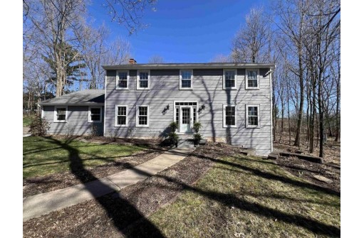 1908 Woodland Ridge Road, Wausau, WI 54403