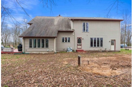 10826 Stadt Road, Marshfield, WI 54449