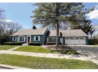 514 South Adams Avenue Marshfield, WI 54449