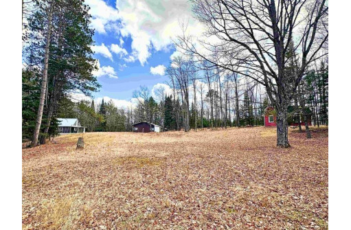 N13038 Hicks Landing Road, Fifield, WI 54524