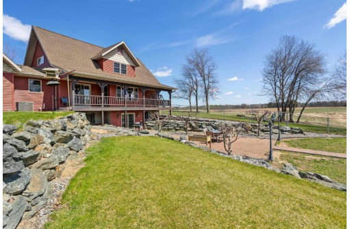 6881 North Star Road, Sharon, WI 54423