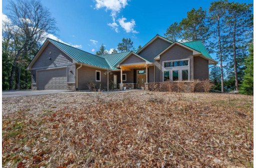 8221 Trails End Road, Land O Lakes, WI 54540