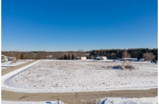 LT23 Plateau Drive, Elkhart Lake, WI 53020